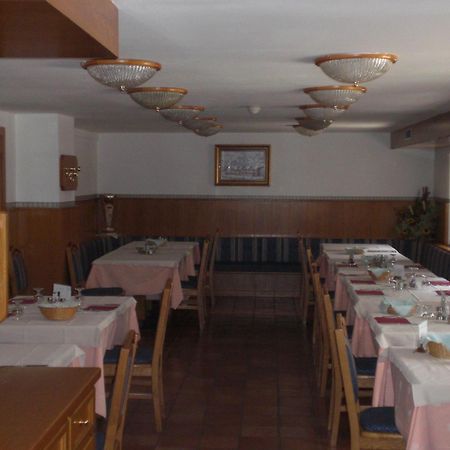 Hotel Edelweiss 파쏘델토날레 외부 사진