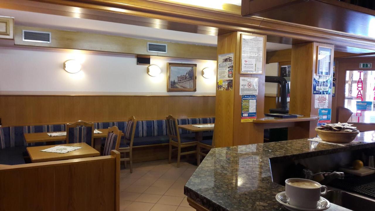 Hotel Edelweiss 파쏘델토날레 외부 사진